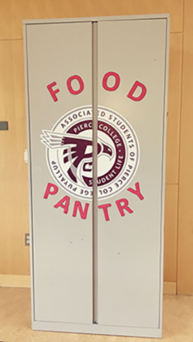 front door of puyallup student food pantry